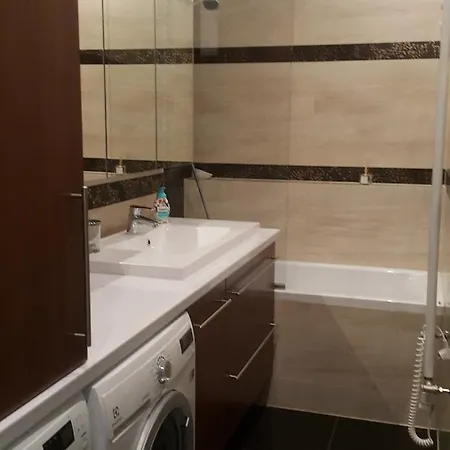 Astoria Luxury With Gym And *